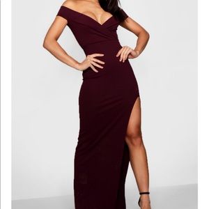 Off the Shoulder Floor Length Dress